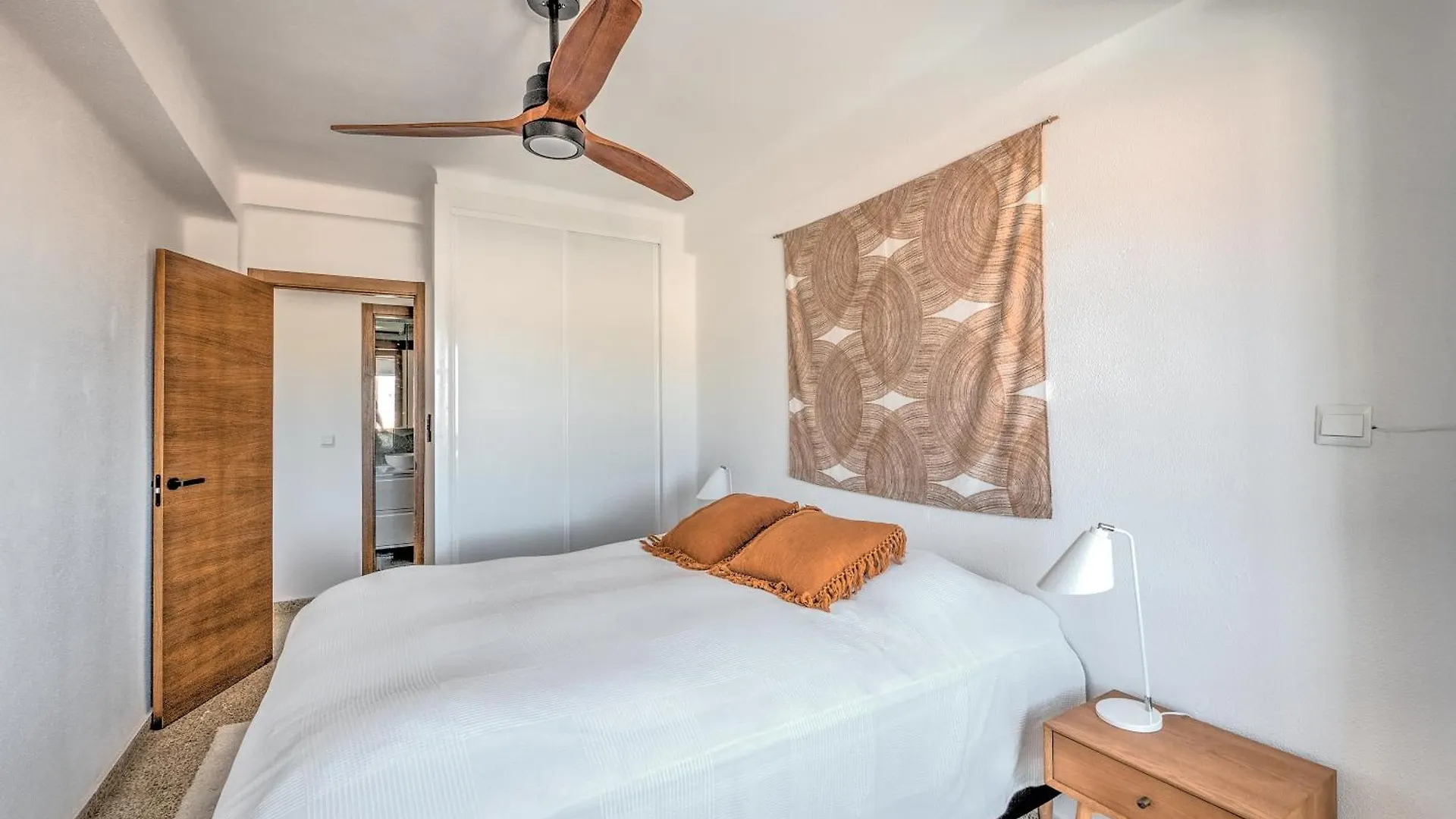 Penthouse With Rooftop Terrace In Torrecilla 内尔哈 公寓