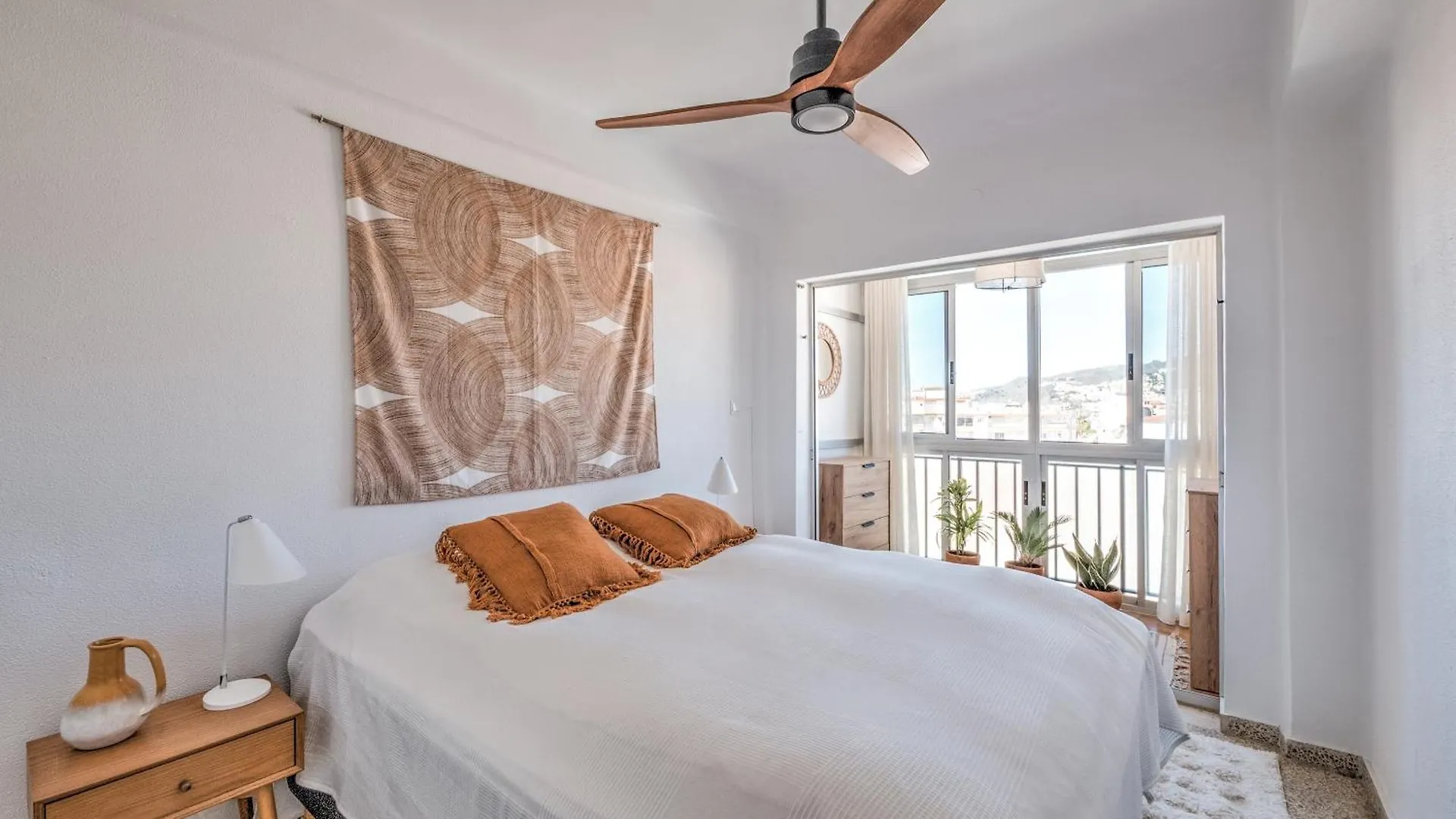 Penthouse With Rooftop Terrace In Torrecilla 内尔哈 公寓
