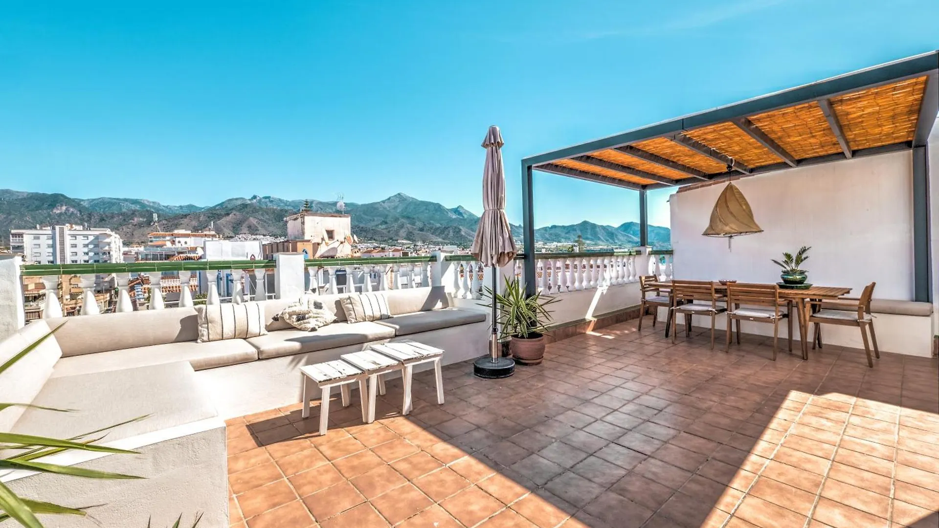 Penthouse With Rooftop Terrace In Torrecilla Nerja 0*,